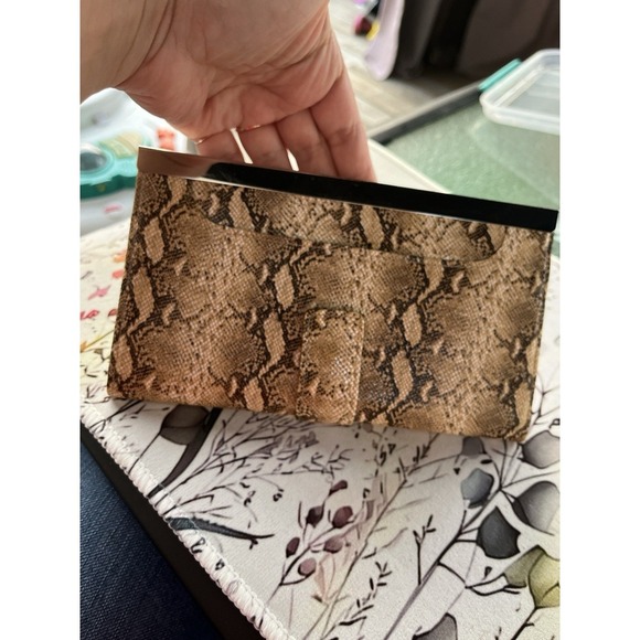 Faux Leather Brown Snakeskin Print Clutch/Wallet - Picture 9 of 10